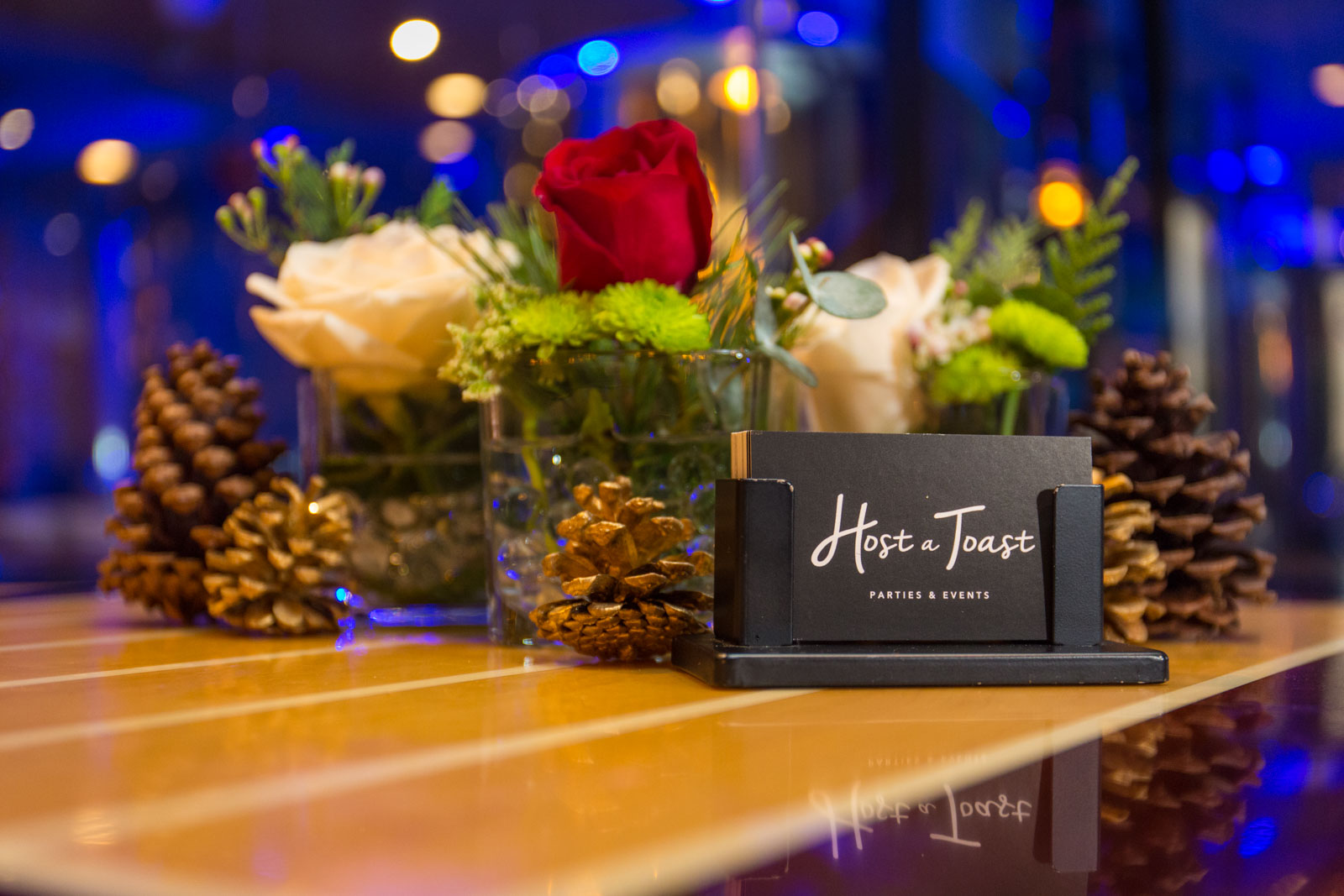 Host a Toast Minneapolis & Edina Custom Party and Event Planning